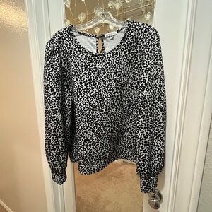Ophelia Roe Animal Print Long Sleeve Blouse - Black & White Size XL
